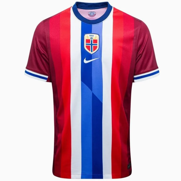 24-25 Noruega - Camiseta Versión Hincha - Titular