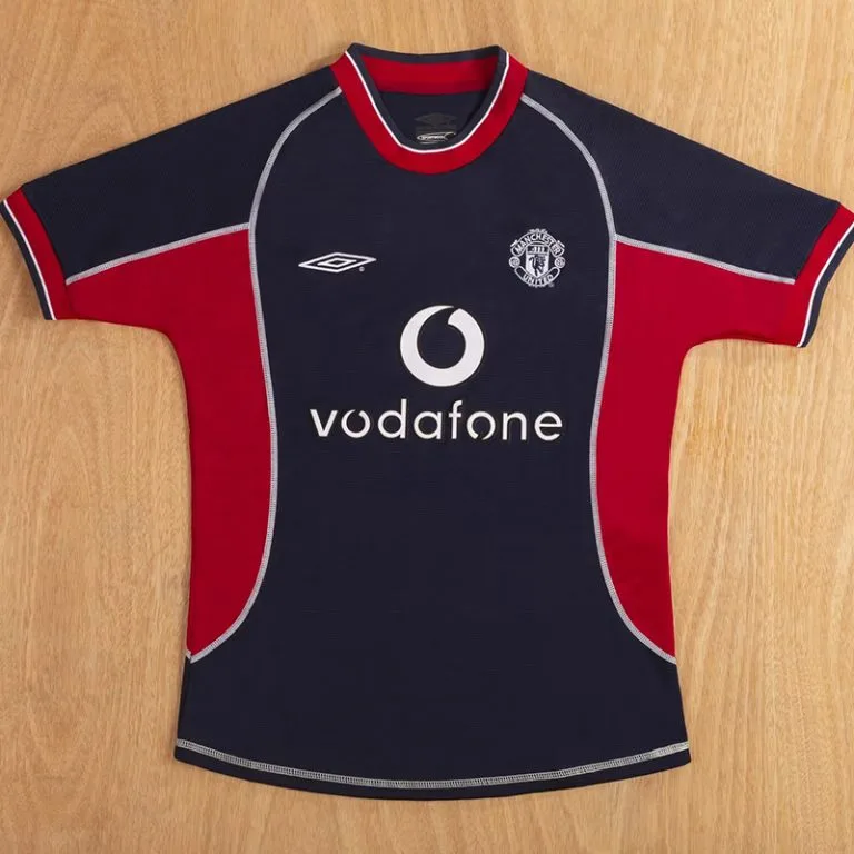 2001-2002 Man Utd - Camiseta RETRO - Tercera