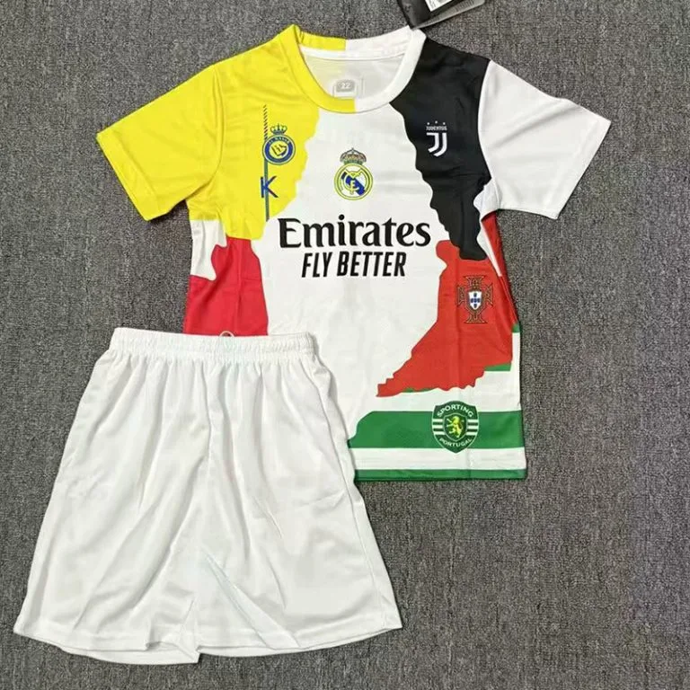 25-26 RONALDO - Camiseta Infantil - Edición especial