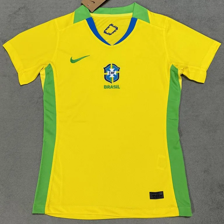 25-26 Brasil - Camiseta Versión Mujer - Titular