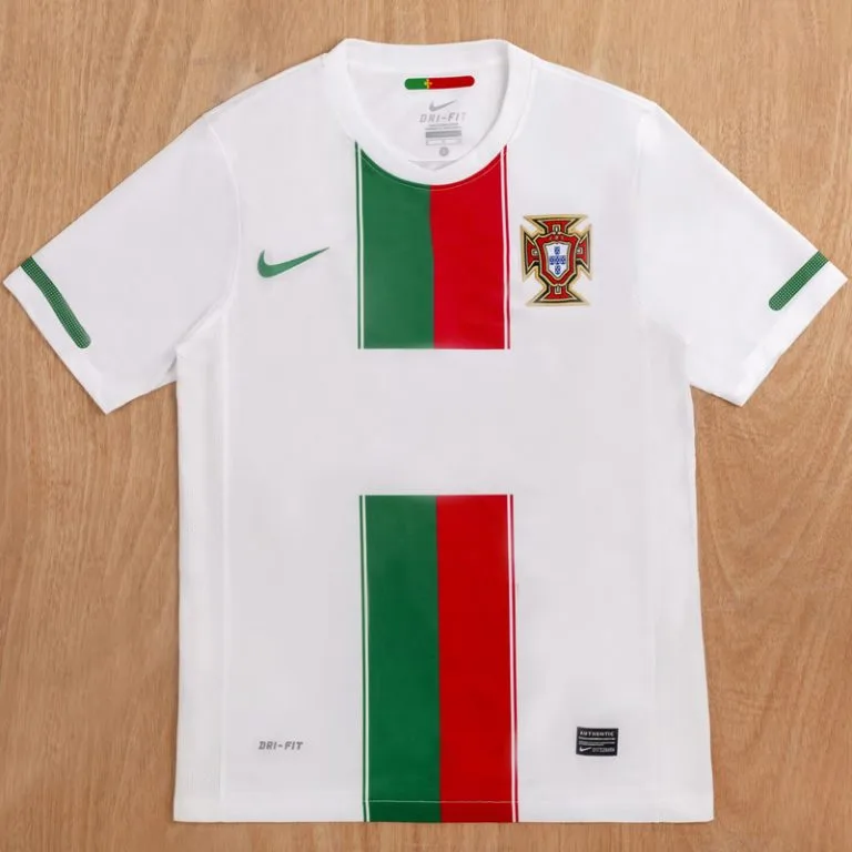 2010 Portugal - Camiseta RETRO - Suplente