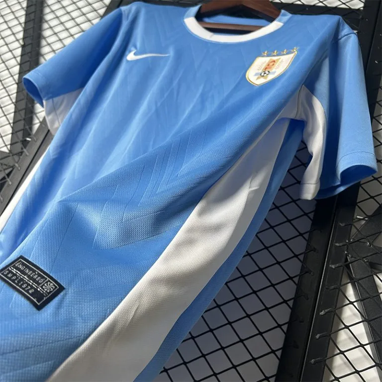 25-26 Uruguay - Camiseta Versión Hincha - Titular
