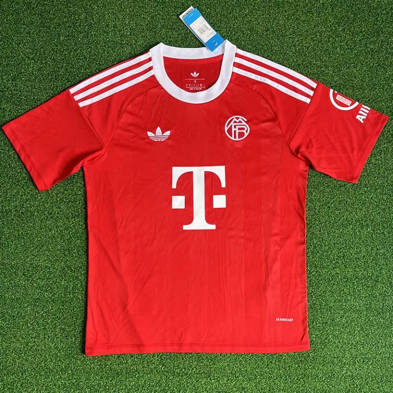 25-26 Bayern - Camiseta Arquero Versión Hincha - Rojo