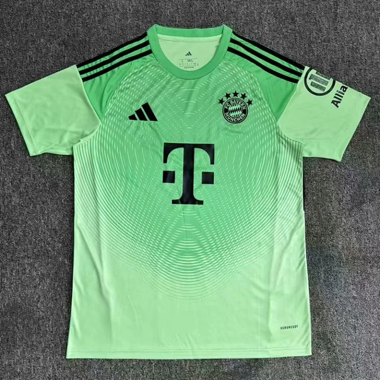 25-26 Bayern - Camiseta Arquero Versión Hincha - Verde