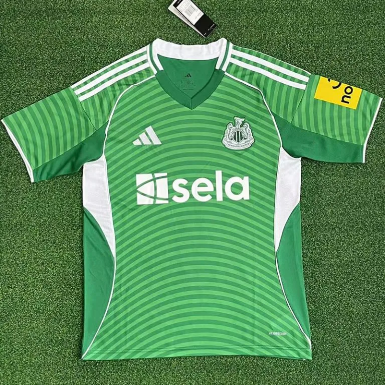 25-26 Newcastle - Camiseta Versión Hincha - Suplente