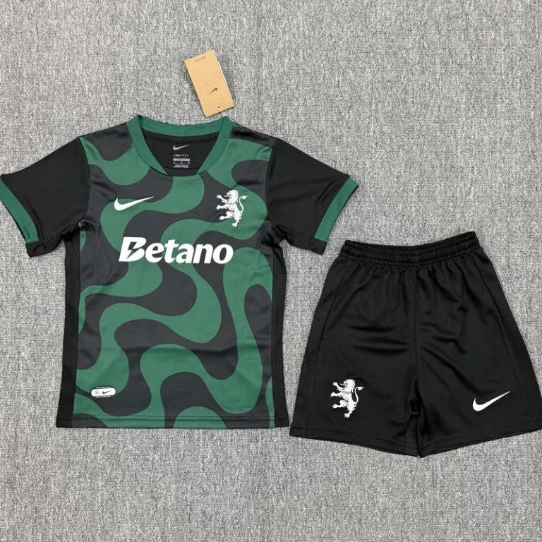 25-26 Sporting Lisbon - Camiseta Infantil - Negro y Verde