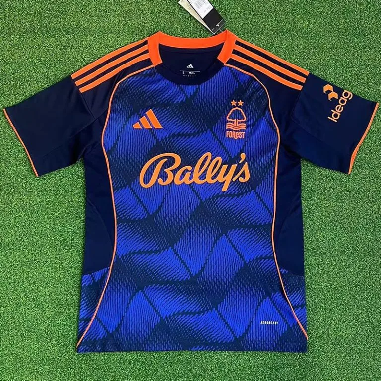 25-26 Nottingham Forest - Camiseta Versión Hincha - Tercera