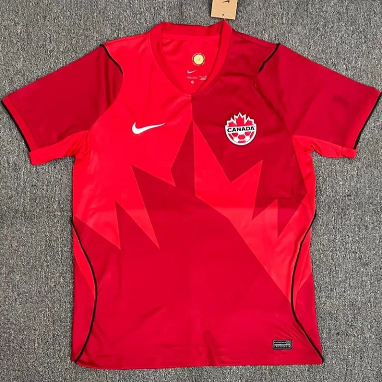 26-27 Canadá - Camiseta Versión Hincha - Titular